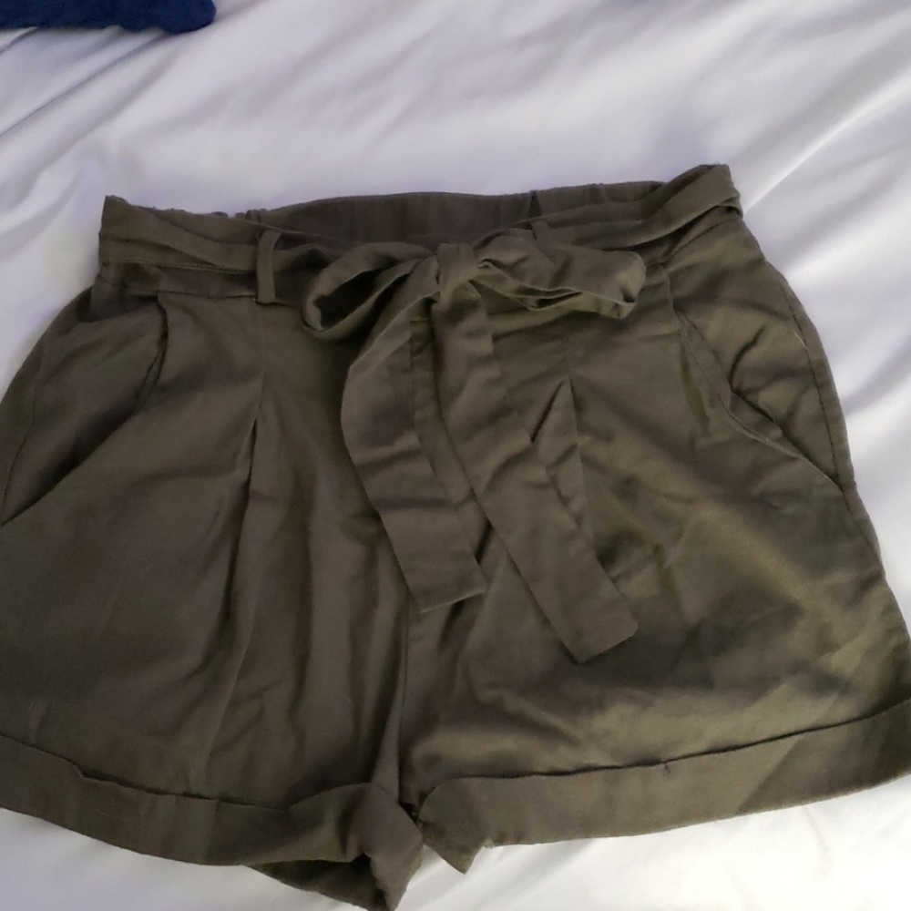 Cute high rise shorts
